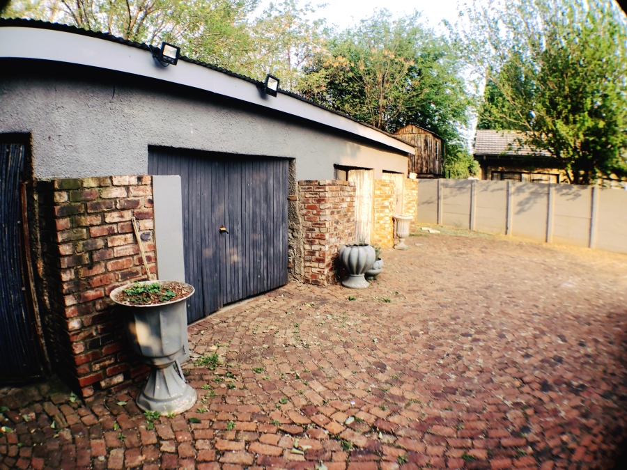 12 Bedroom Property for Sale in Van Der Hoff Park North West